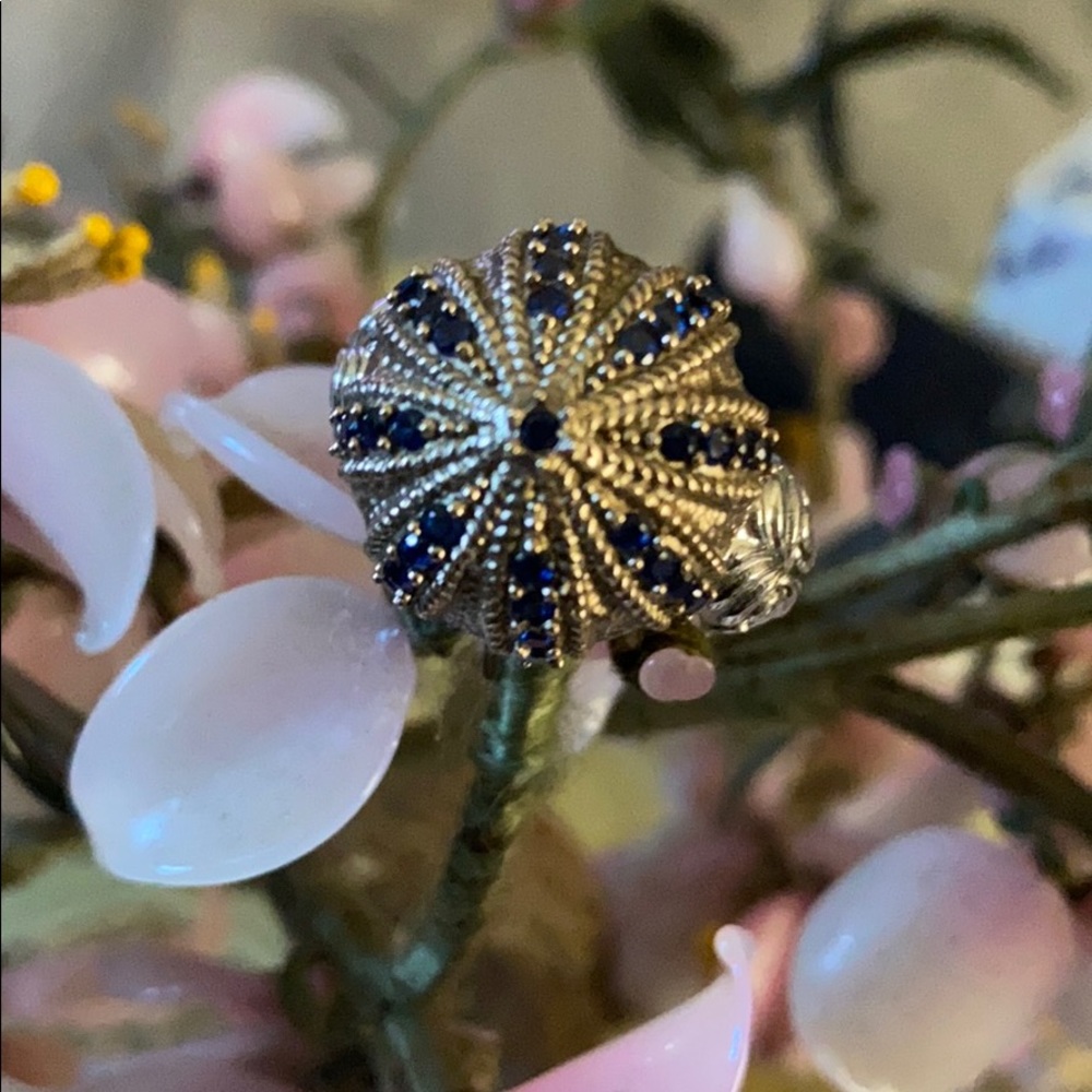 Antique 925 crown sapphire ring